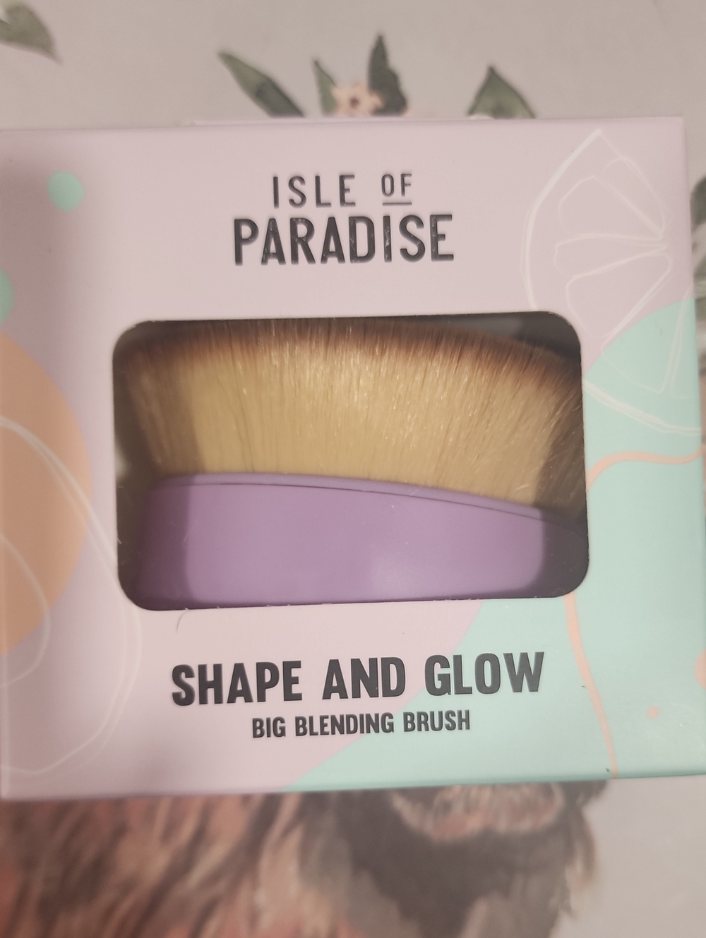 Isle of Paradise Purple Shape & Glow Big Blending Brush